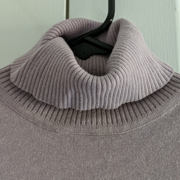 Esprit Turtleneck Sweater - Picture 4 of 5